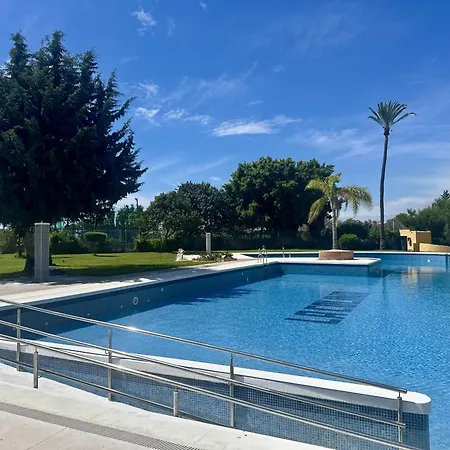 Coqueto Loft En La Colina 토레몰리노스